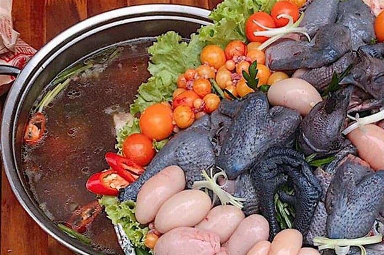 GÀ H'MÔNG _LẨU (Con)